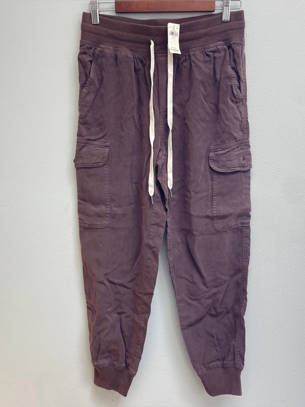 Aerie cargo jogger pants size small brown NEW